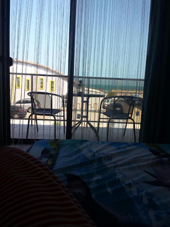 Năvodari Apartament Andy Mamaia Nord 30 M De Plaja מראה חיצוני תמונה